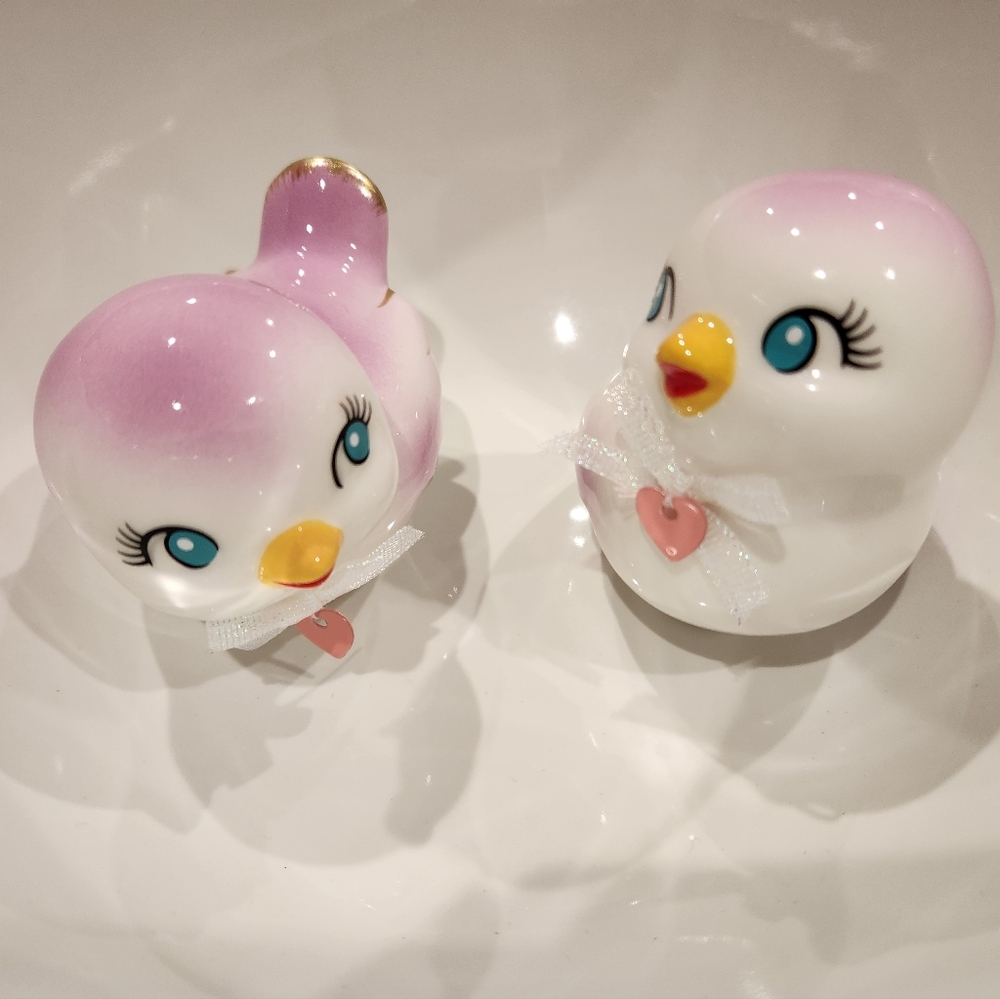 2 Ceramic lovebirds, 1 pair. Target exclusive 2024